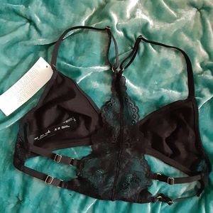 Out From Under (UO) Triangle Racerback Bralette